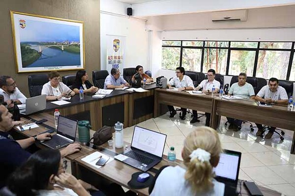 Plan Piloto busca convertir al Alto Paraná en modelo educativo nacional | DIARIO PRIMERA PLANA