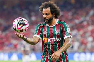 El lateral brasileño Marcelo anuncia su retiro del fútbol - Fútbol - ABC Color