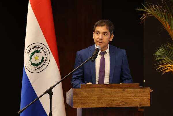 Fortalecer regulación y transparencia en el mercado de valores, entre desafíos del nuevo superintendente - Economía - ABC Color