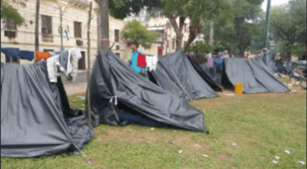 Suspenden juicio por tentativa de feminicidio tras solicitud de perito