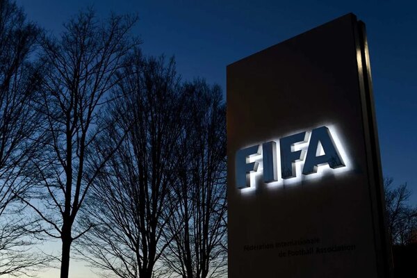 Versus / La FIFA suspende a las federaciones de Congo y Pakistán