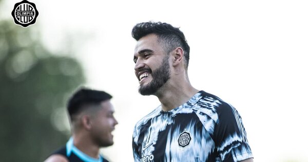 Versus / Marino Arzamendia, el nuevo dueño del arco de Olimpia: "Todo llega..."