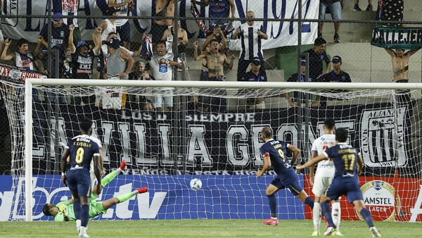 "El penal no lo sancionan ni en la liga amateur"