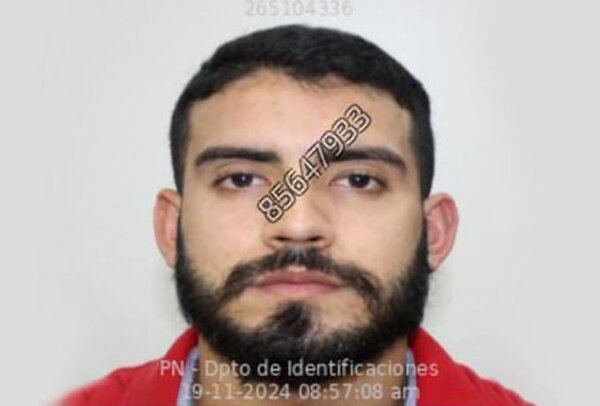 Agente de la SENAD detenido por vaciar cuenta de Vendramini Neto