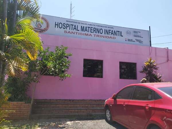 Arrestan e imputan a padres de niña fallecida por desnutrición - Policiales - ABC Color
