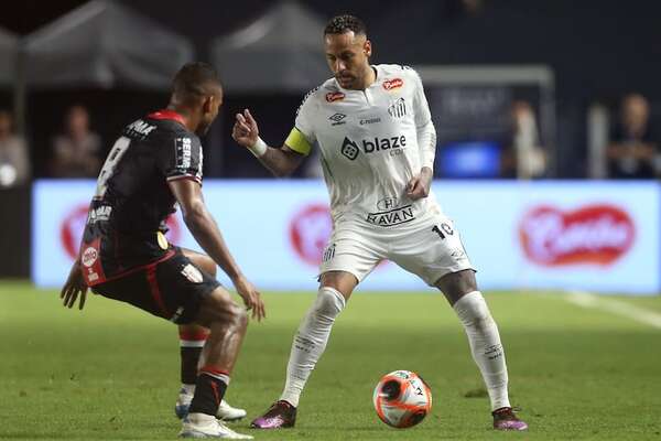 Neymar cuestionó al DT de Al Hilal tras su debut con Santos - Fútbol Internacional - ABC Color