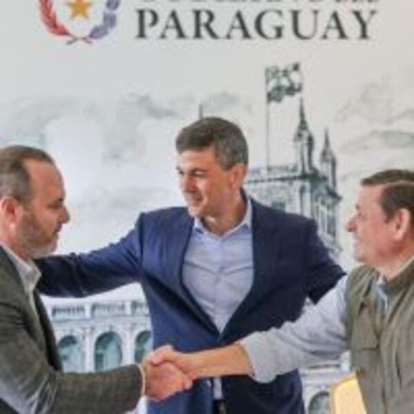Titulación del Cerro Chovoreca: Un Paso Crucial para Reactivar Inversiones en el Chaco :: Presidencia de la República del Paraguay