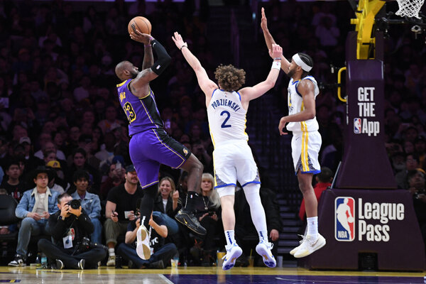 Versus / LeBron emula a Jordan en triunfo ante Warriors