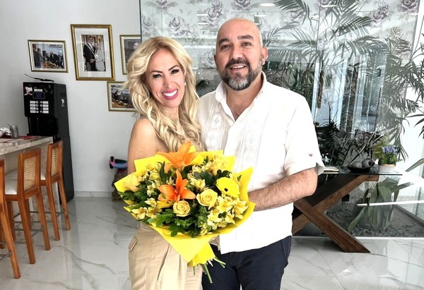 Denuncian que Orlando Arévalo y su esposa "hacen lo que quieren" en el hospital de Lambaré - 1000 Noticias