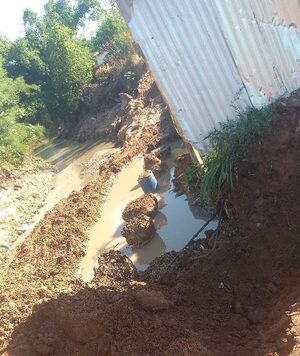 Obra municipal deja sin agua a vecinos de Ñu Porã - San Lorenzo Hoy