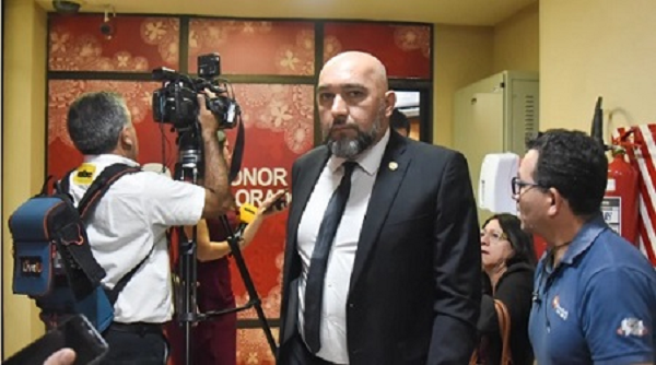 Diputado Orlando Arévalo será convocado por la Comisión de Asuntos Constitucionales - Noticiero Paraguay