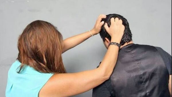 Imputan a una mujer por agredir a su expareja en un surtidor
