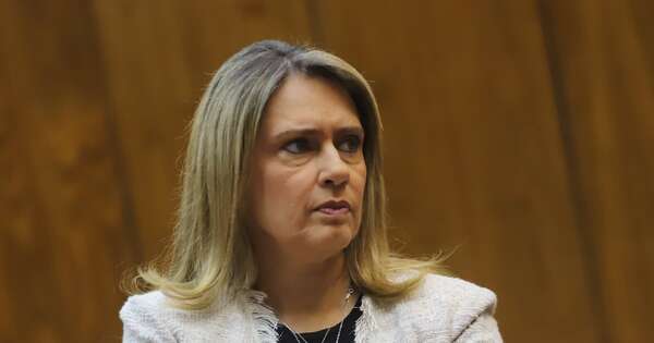 La Nación / Vallejo alega que la pérdida de investidura de Arévalo “no es persecución política”