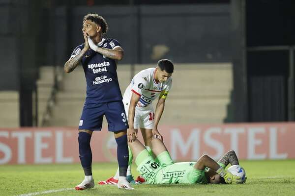 Alerta Nacional: Paolo Guerrero está descartado de la revancha - Nacional - ABC Color
