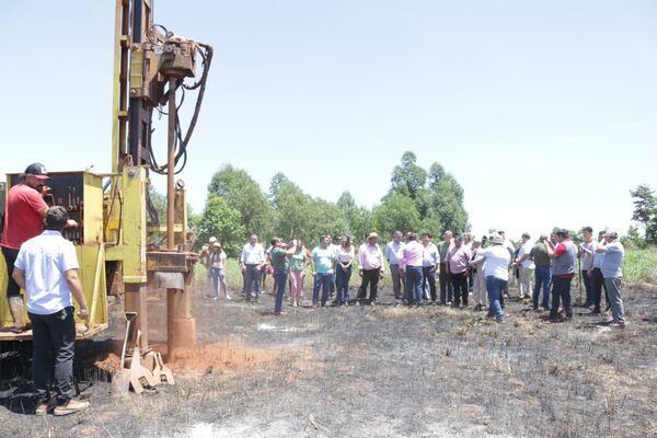 EBY proveerá agua potable a dos localidades de Alto Verá