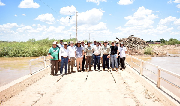 Alianza público privada: Acuerdan obras de saneamiento en aguas del río Pilcomayo - MarketData