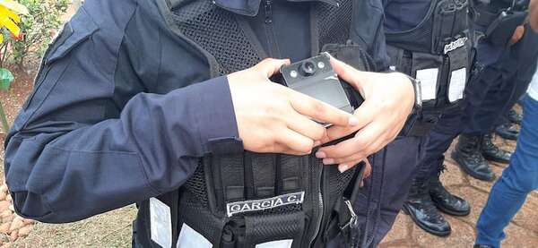 Agentes de tránsito de Ciudad del Este portarán cámaras corporales en todos los procedimientos - ABC en el Este - ABC Color