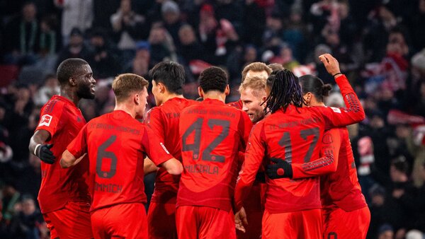 Kane y Sané dan la victoria al líder Bayern Múnich