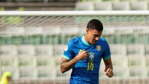 Brasil se acuerda de su esencia y vence a una Colombia
