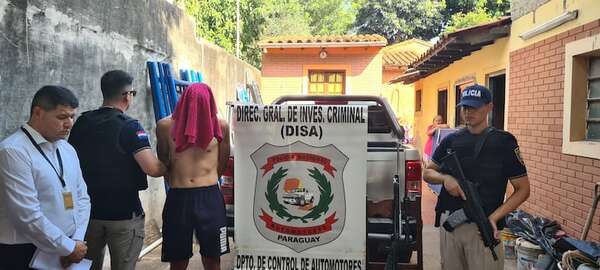 Video: detienen a un involucrado en fatal asalto domiciliario ocurrido en Lambaré - Policiales - ABC Color