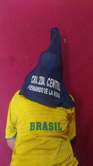 Fernando de la Mora: detienen a hombre armado con machete por amenazar a transeúntes - Policiales - ABC Color