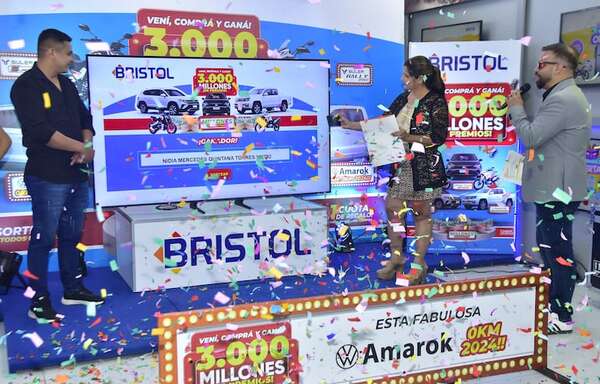 Bristol cierra una exitosa campaña regalando una Amarok 0km - Sociales - ABC Color