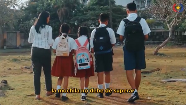Vuelta a clases: recomiendan no llevar mochilas muy pesadas - 1000 Noticias