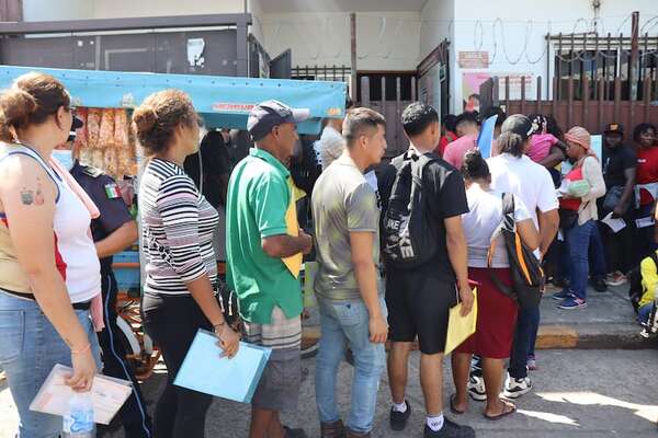 La frontera sur de México emplea a migrantes varados tras las restricciones de Trump - Mundo - ABC Color