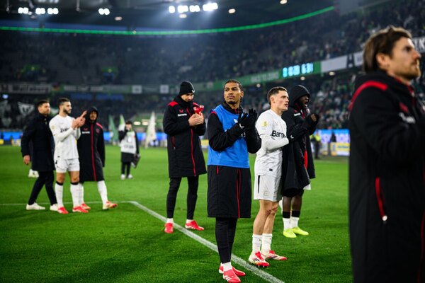 Versus / Un Leverkusen sin pegada se aleja del Bayern Múnich