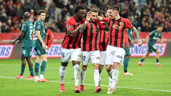 Versus / Niza se sube el podio de la Ligue 1 tras ganar al Lens