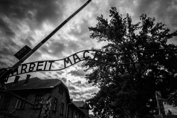 Ocho décadas de la liberación del campo de exterminio más lúgubre: Auschwitz-Birkenau - Cultural - ABC Color