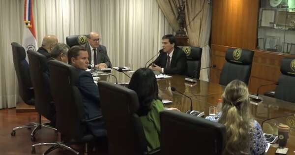 La Nación / Corte abre sumario a dos juezas pedrojuaninas