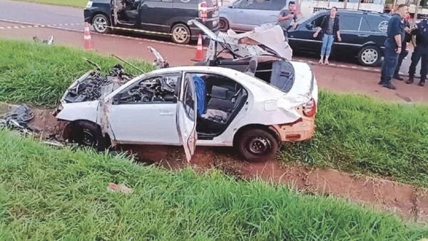 Chocaron a 160 Km. por hora y fallecieron los tres en Minga
