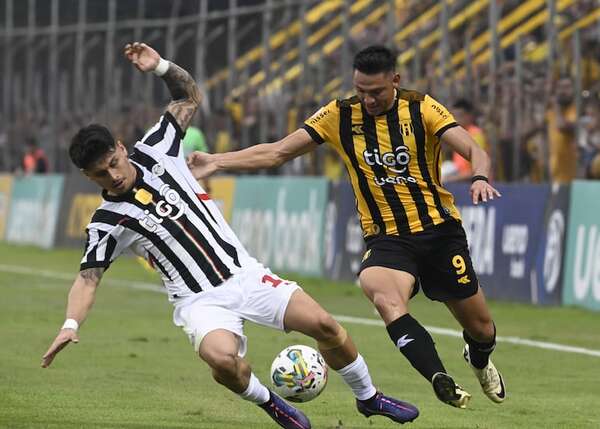 Guaraní vs. Libertad: La punta en juego en Dos Bocas - Fútbol - ABC Color