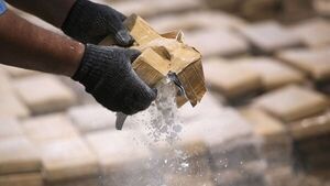 Analista argentino: “Paraguay está asediado por el narcotráfico" que se extiende a la política