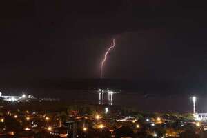 Domingo con aviso meteorológico por lluvias y tormentas: son nueve los departamentos afectados - Clima - ABC Color
