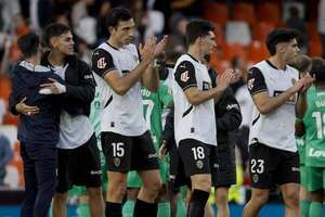 El Valencia domina al Leganés y se sitúa a un punto de la salvación - Fútbol Internacional - ABC Color