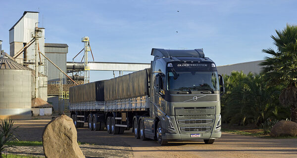 Volvo FH 540 lidera el mercado de camiones en enero de 2025