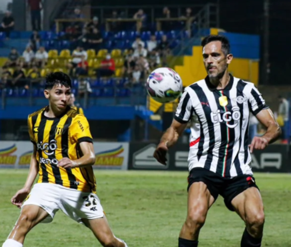 Guaraní y Libertad se enfrentan en un duelo clave por la cima del Apertura