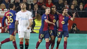 Barcelona liquida al Sevilla y se acerca a la punta