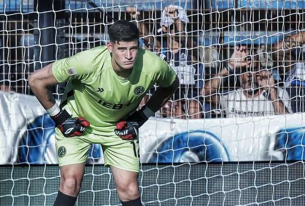 Orlando Gill hace historia; River y Racing ganan clásicos - Fútbol Internacional - ABC Color