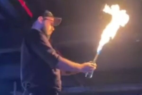 Juegan con fuego en espacios cerrados - SNT