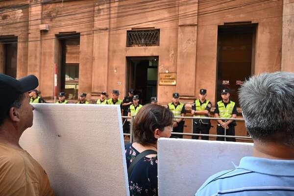 Chats: organizaciones plantean iniciar debates en busca de soluciones - Nacionales - ABC Color