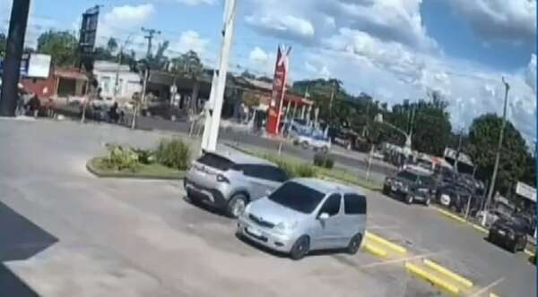 Roban dinero de una camioneta con un inhibidor de señal