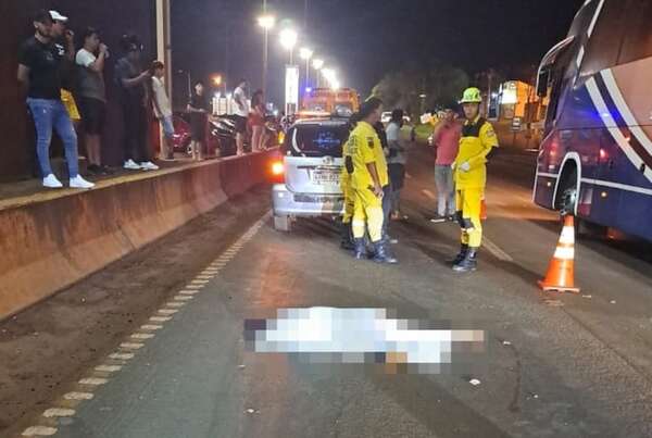 Peatón muere atropellado por un minibús en Ciudad del Este - ABC en el Este - ABC Color