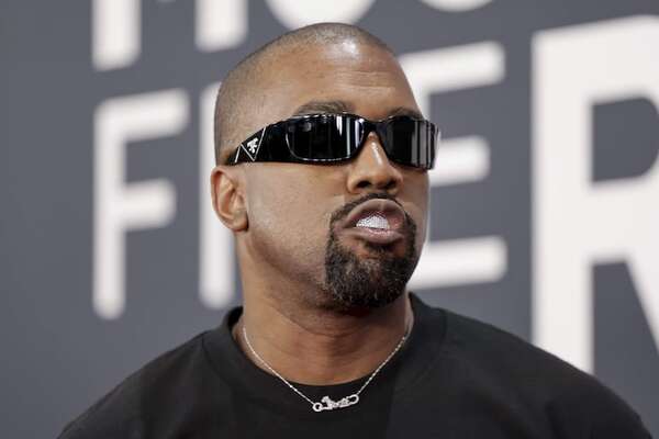 Kanye West se declara nazi y dice que controla a Bianca Censori - Gente - ABC Color