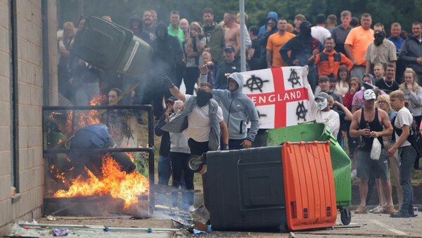 Reino Unido: miles de personas detenidas en redadas contra la inmigración ilegal - 1000 Noticias