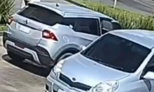 Dejaron plata en su vehículo estacionado y en un sapy’aite le hurtaron