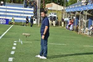 Sportivo Luqueño explotó contra Carlos Paul Benítez: “Influyó y nos perjudicó el arbitraje” - Sportivo Luqueño - ABC Color