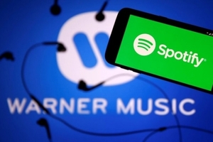 Spotify firma un nuevo acuerdo plurianual con Warner Music